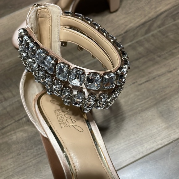 Jewel Block Heel - Picture 10 of 11